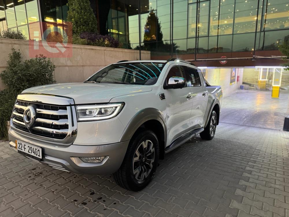 Poer Double Cab